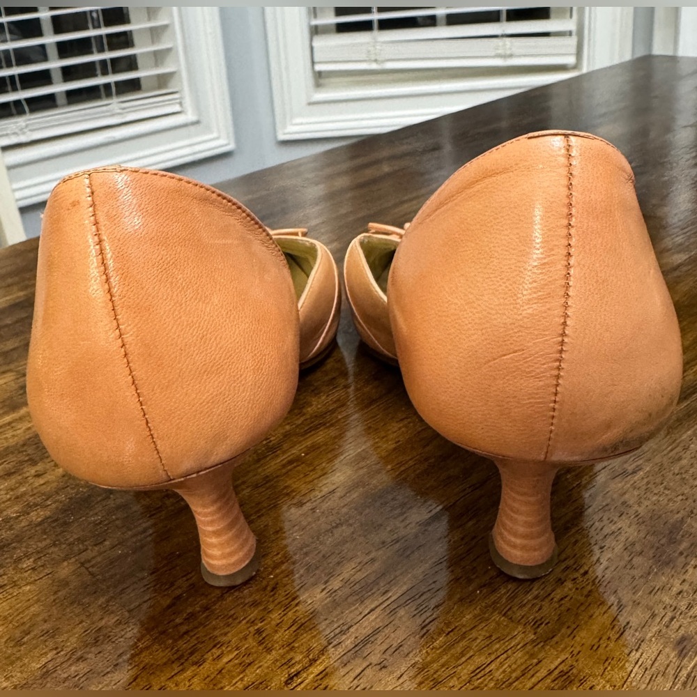 Anne Klein Elegant Tan Women's Heels Size 8.5M - Picture 5 of 7